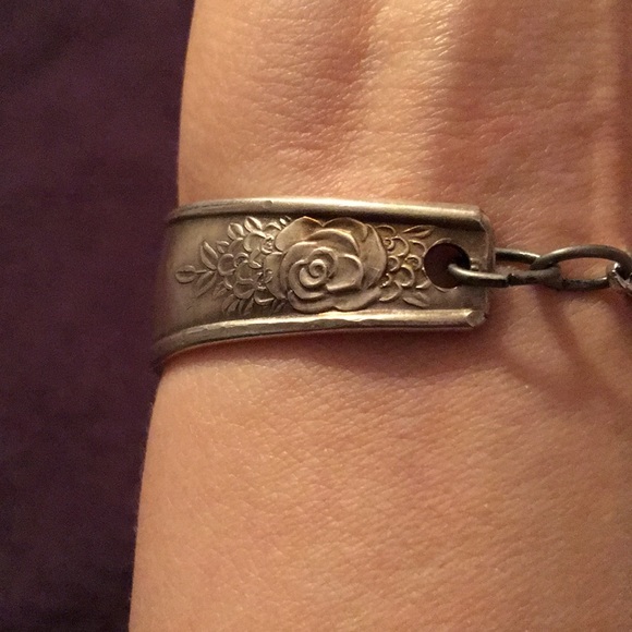 NWT Jasper Heart Antique Spoon Bracelet - Picture 4 of 5